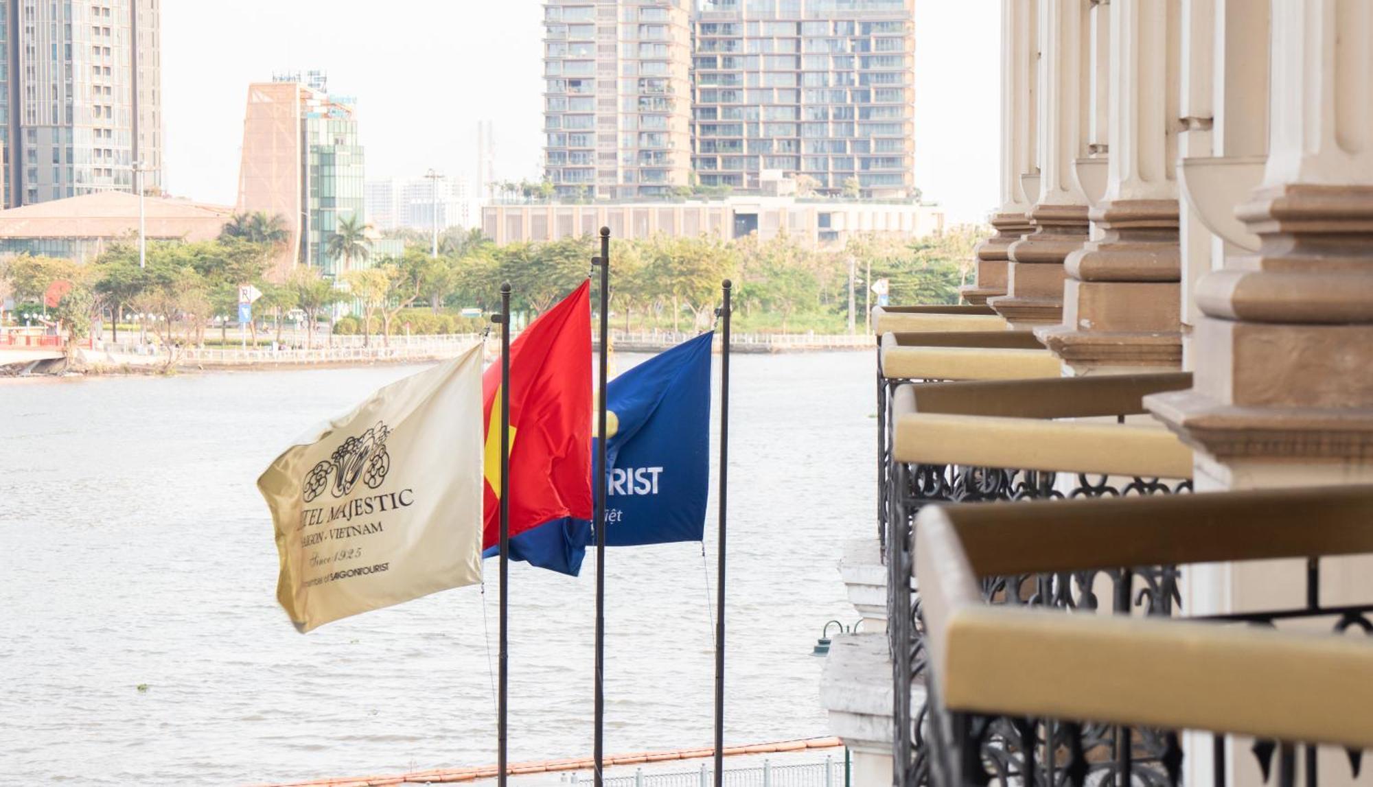 Hotel Majestic Saigon Ho Chi Minh City Bagian luar foto